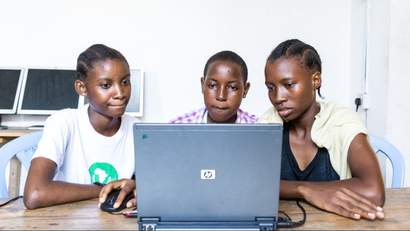 Teenagers coding at the Apps & Girls offices in Dar es Salaam.