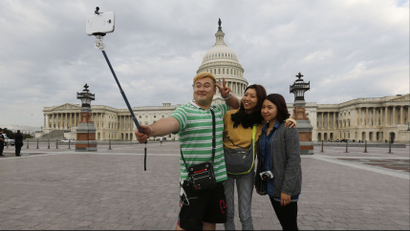 selfie-stick-korean