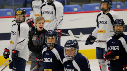 Sarah Murray, head coach of the South Korean women's ice hockey team, leads practice in Hamden, Connecticut, U.S., December 27, 2017. Picture taken December 27, 2017.