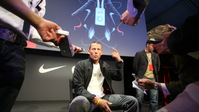 Nike dropped Lance Armstrong after doping charges surfaced. Now that he's admitted to it, the company wants him back?