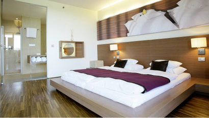 nice-hotel-room
