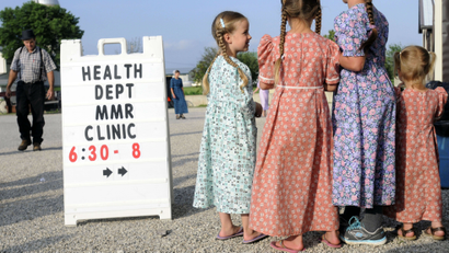 Mennonite girls at vaccination clinic