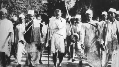 India-history-colonialism-Gandhi