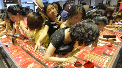 china shoppers for gold