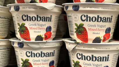 Chobani greek yogurt containers.