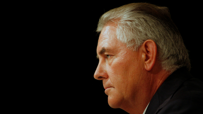 Exxon Mobil CEO Rex W. Tillerson addresses reporters at a news conference at the conclusion of the Exxon Mobil Shareholders Meeting in Dallas, Texas May 27, 2009.