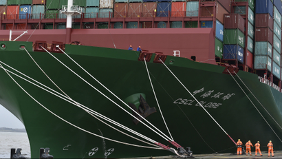 The largest container ship in world, CSCL Globe, docks during its maiden voyage, at the port of Felixstowe in south east England, January 7, 2015.
