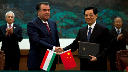Tajikistan president Emomali Rakhmon and Chinese president Hu Jintao