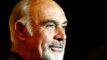 British actor Sean Connery arrives for the premiere of his latest film 'The League of Extraordinary Gentlemen', at the Odeon, Leicester Square, London