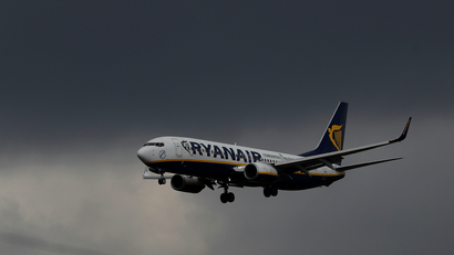 Ryanair plane flies through a storm