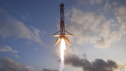 https://www.flickr.com/photos/spacex/32996435084/