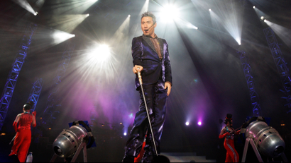 Hong Kong singer Jacky Cheung performs during a concert in Singapore January 5, 2008.