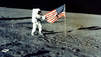 moon-landing-conspiracy-theories