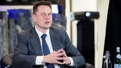 CEO of Tesla Motors Elon Musk attends an environmental conference at Astrup Fearnley Museum in Oslo, Norway April 21, 2016. NTB Scanpix/Heiko Junge/via REUTERS ATTENTION EDITORS - THIS IMAGE WAS PROVIDED BY A THIRD PARTY. FOR EDITORIAL USE ONLY. NORWAY OUT. NO COMMERCIAL OR EDITORIAL SALES IN NORWAY. NO COMMERCIAL SALES. - RTX2B1W3