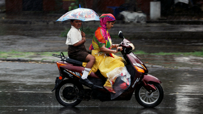 India-Vietnam-Helmet-two-wheeler-accidents