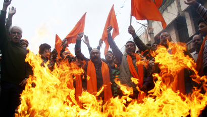 India-Shiv-Sena-Maharashtra-protest