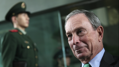 DATE IMPORTED:November 05, 2010New York Mayor Michael Bloomberg leaves a civic centre after meeting with Shenzhen Mayor Xu Qin in the southern Chinese city of Shenzhen November 5, 2010. Bloomberg is in Hong Kong and Shenzhen to attend a climate change conference and several businesses on mainland China. REUTERS/Tyrone Siu (CHINA - Tags: POLITICS BUSINESS)