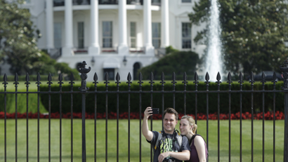 Tourists at the Whitehouse
