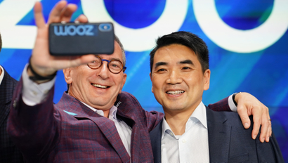 Zoom CEO Eric Yuan celebrates the company’s April 2019 IPO.