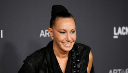 Fashion designer Donna Karan poses at the Los Angeles County Museum of Art (LACMA) Art+Film Gala in Los Angeles, October 29, 2016. REUTERS/Danny Moloshok - S1BEUJWQQEAA
