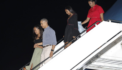 The Obama family landed in Hawaii on their last presidential vacation