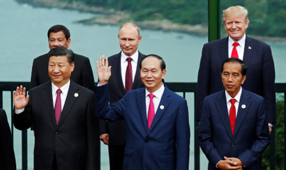 Leaders pose during the family photo session at the APEC Summit in Danang, Vietnam November 11, 2017.