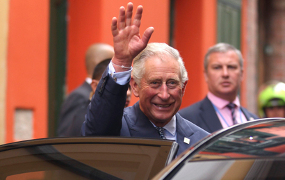 Britain's Prince Charles waves after visiting an organic fair at the British Ambassador's residence in Bogota October 29, 2014. Britain's Prince Charles and his wife Camilla, the Duchess of Cornwall are in Colombia for a four-day official visit. REUTERS/John Vizcaino (COLOMBIA - Tags: POLITICS ROYALS ENTERTAINMENT) - RTR4C33S