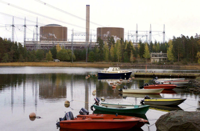The Loviisa, southern Finland nuclear power station is pictured Tuesday, October 5, 1999. Hydrogen gas escaped momentarily into the atmosphere at the nuclear power station Tuesday, in southern Finland, but caused no radiation or danger to the surrounding area, nuclear safety officials said. The leak happened when empty hydrogen gas containers were being replaced outside at the Loviisa plant, some 100 kilometers (60 miles) east of Helsinki.
