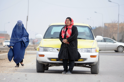 Afghanistan-woman