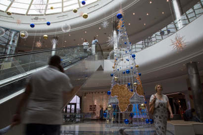 Christmas decorations at the Mall of Africa.
