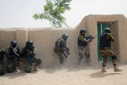 Nigerian special forces participate in an hostage rescue