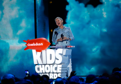 Television host Ellen DeGeneres presents the award for Favorite Animated Movie at Nickelodeon's 2016 Kids' Choice Awards in Inglewood, California March 12, 2016.