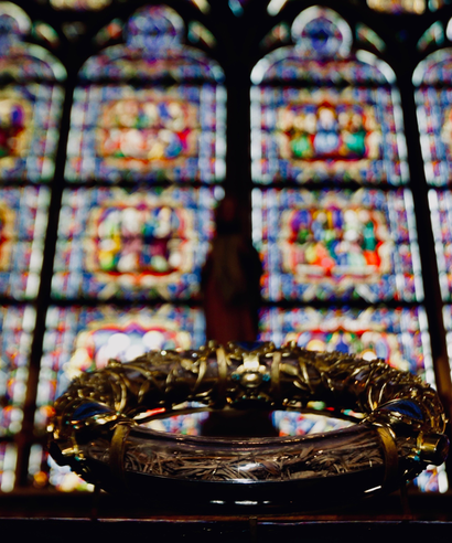 The Holy Crown of Thorns on display at Notre Dame Cathedral in 2014.
