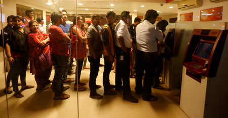 India-Ahmadabad-demonetisation-banks-ATM-queues