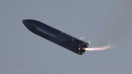 A test flight of SpaceX&#039;s next-generation launch vehicle, Starship.