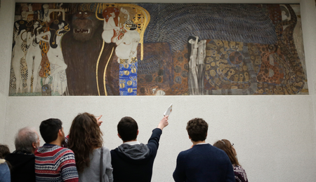 Gustav Klimt&#039;s Beethoven Frieze at the Secession museum in Vienna