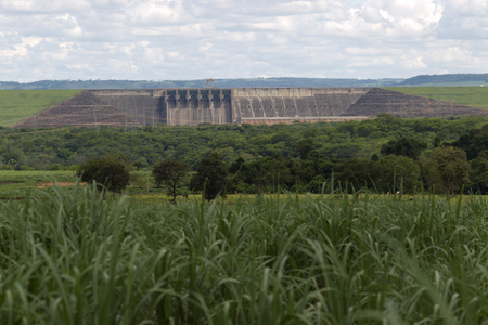 A view of the Itumbiara hydroelectric dam with the floodgates closed as the dam runs at only 9 percent of capacity due to low water levels, according to the dam&#039;s operator, in the city of Itumbiara on the border between the states of Goias and Minas Gerais in Central Brazil, January 9, 2013. One of the worst droughts in Brazil&#039;s history is depriving many dams of the water they need to generate electricity, but Brazil looks less vulnerable today to an energy crisis similar to one in 2001, since the government built dozens of thermoelectric power plants to reduce the country&#039;s dependence on hydro power from 88 percent to about 75 percent.