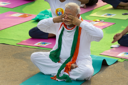 India-yoga-modi