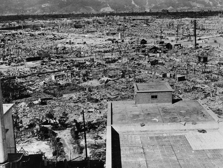 Pictures of Hiroshima and Nagasaki's atomic bomb destruction — Quartz