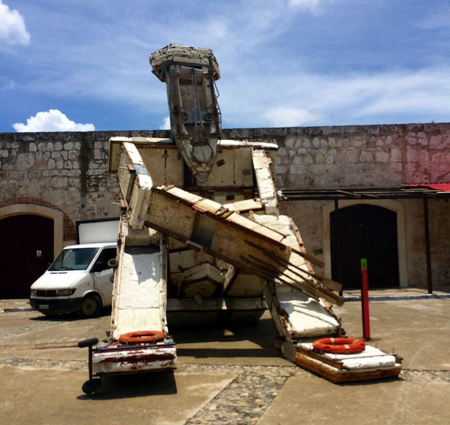 A giant sculpture lurks in Havana&#039;s La Cabana fort during the Bienal.