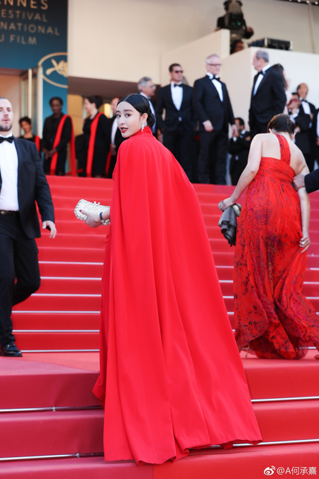 Fan Bingbing lookalike at Cannes