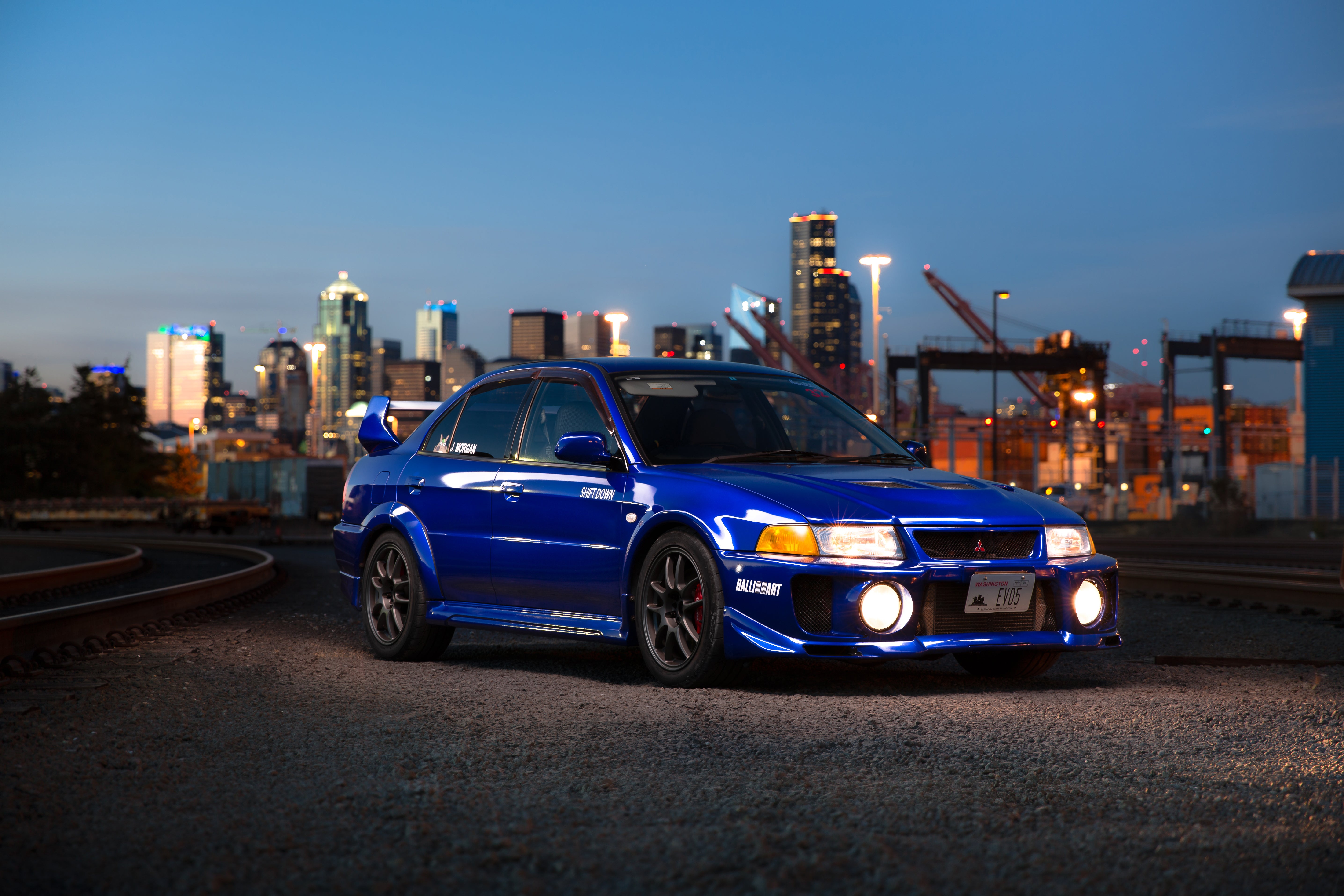 Your Ridiculously Awesome Mitsubishi Lancer Evolution V Wallpaper Is