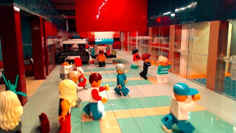 Illustration for article titled Watch a Lego re-creation of The Blues Brothers’ mall chase scene