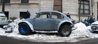 Illustration for article titled I Found A Streetparked Baja Bug!