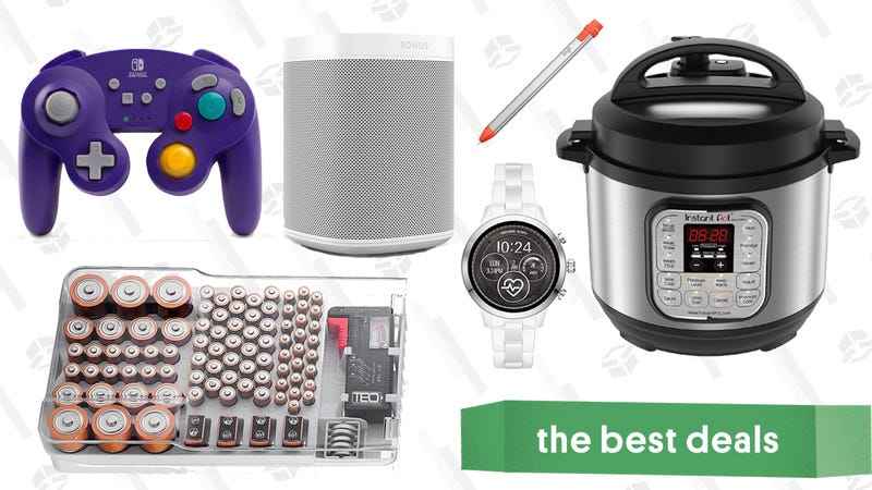 Illustration for article titled Tuesday's Best Deals: Instant Pot Mini, Watches, Battery Organizer, and More