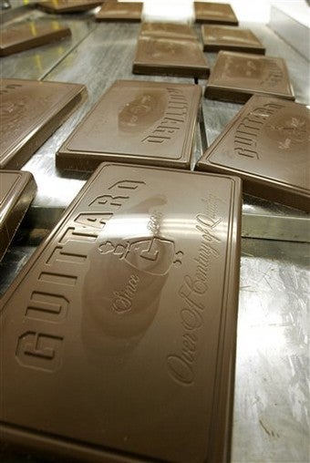 Illustration for article titled British Spa Creates Chocolate-Covered People