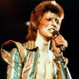 Illustration for article titled Scientist Writes the "Ideal" David Bowie Song