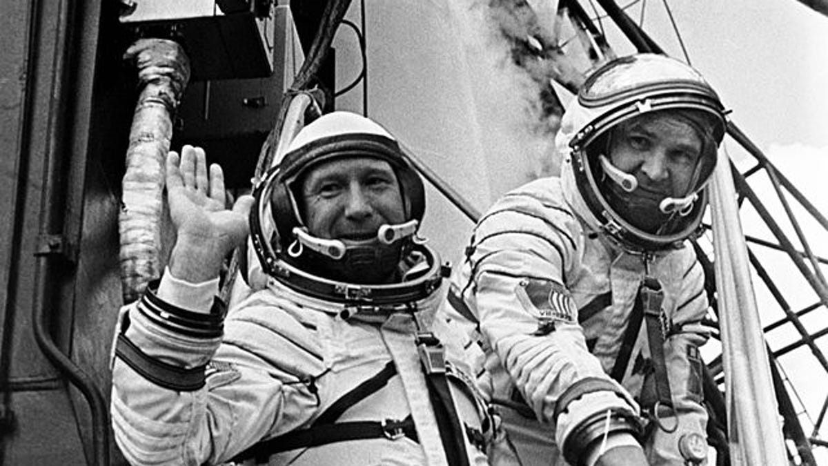 Biography of Alexei Arkhipovich Leonov Biography of Alexei Arkhipovich Leonov