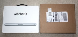 Illustration for article titled Apple Ships Mini DisplayPort Adapter In Huge MacBook-Sized Box
