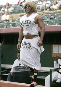 Illustration for article titled So, Is There Really Any Chance The Red Sox Would Take A Chance On Bonds?